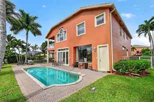 2279 Ridgewood Cir, Royal Palm Beach, FL 33411 - Photo 12
