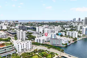 1670 Bay Rd, Miami Beach, FL 33139 - Photo 4