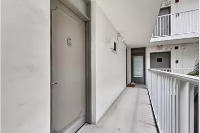 1670 Bay Road #3F, Miami Beach, FL 33139 - Photo 40