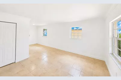 8874 Eldorado Drive, Pahokee, FL 33476 - Photo 24