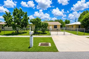 8874 Eldorado Dr, Pahokee, FL 33476 - Photo 18