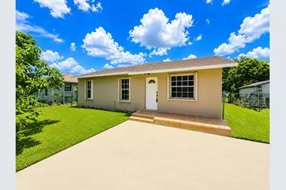 8874 Eldorado Drive, Pahokee, FL 33476 - Photo 4