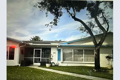 8435 10th Street #5, Plantation, FL 33322 - Photo 1