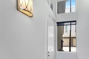 711 SE 16th Ct, Fort Lauderdale, FL 33316 - Photo 10