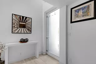711 SE 16th Ct, Fort Lauderdale, FL 33316 - Photo 6