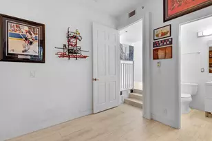 711 SE 16th Ct, Fort Lauderdale, FL 33316 - Photo 16