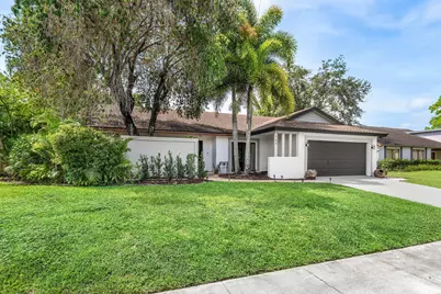 143 Miramar Avenue, Royal Palm Beach, FL 33411 - Photo 2