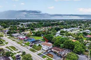 1111 SW 31st Ave, Fort Lauderdale, FL 33312 - Photo 44