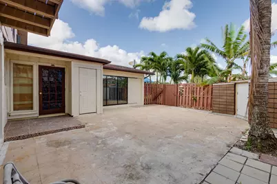 4245 S Landar Drive #4245, Lake Worth, FL 33463 - Photo 2