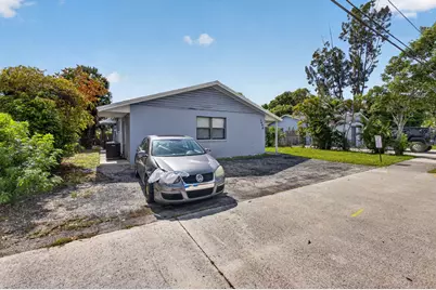 3640 Avenue J, West Palm Beach, FL 33404 - Photo 4