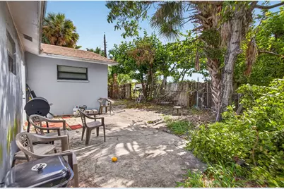 3640 Avenue J, West Palm Beach, FL 33404 - Photo 24