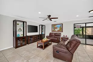 4131 NW 5th Dr, Deerfield Beach, FL 33442 - Photo 4