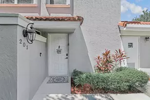 7027 Summer Tree Dr, Boynton Beach, FL 33437 - Photo 4