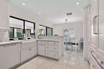 11340 Briarwood Place, North Palm Beach, FL 33408 - Photo 8