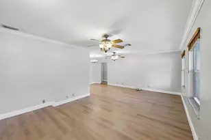 4430 Gardenia Dr, Palm Beach Gardens, FL 33410 - Photo 6