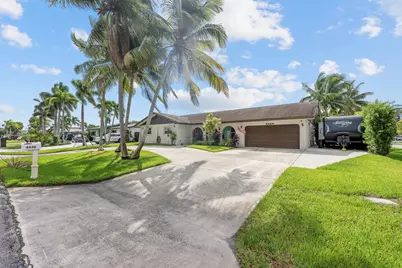 4430 Gardenia Drive, Palm Beach Gardens, FL 33410 - Photo 2