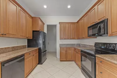 411 NW Sheffield Circle, Port Saint Lucie, FL 34983 - Photo 10