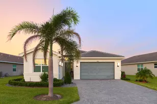11869 SW Poseidon Way, Port Saint Lucie, FL 34987 - Photo 10