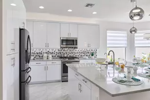 11869 SW Poseidon Way, Port Saint Lucie, FL 34987 - Photo 16