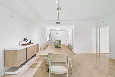 550 SE Mizner Boulevard #B206, Boca Raton, FL 33432 - Photo 10