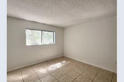 351 Palm Way #204, Pembroke Pines, FL 33025 - Photo 6