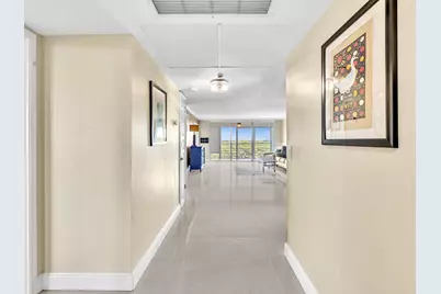 605 Oaks Drive #810, Pompano Beach, FL 33069 - Photo 6