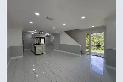 613 NW 47th Street, Deerfield Beach, FL 33064 - Photo 10