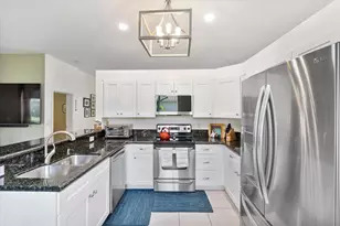 16007 Opal Creek Dr, Weston, FL 33331 - Photo 10