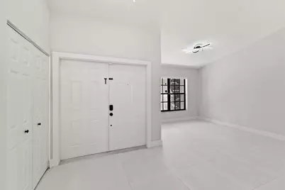20221 NW 8th Street, Pembroke Pines, FL 33029 - Photo 8