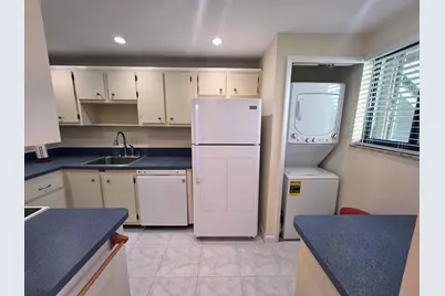 5403 SE Miles Grant Road #H108, Stuart, FL 34997 - Photo 8
