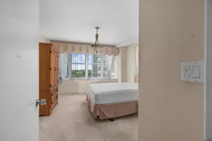 3200 NE 36th St, Fort Lauderdale, FL 33308 - Photo 12