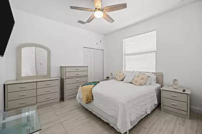1890 SW Penrose Avenue, Port Saint Lucie, FL 34953 - Photo 18