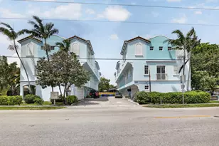 1705 Johnson St, Hollywood, FL 33020 - Photo 2