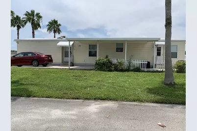 28 SE Flamenco Way, Port Saint Lucie, FL 34952 - Photo 2