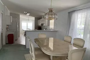 28 SE Flamenco Way, Port Saint Lucie, FL 34952 - Photo 10