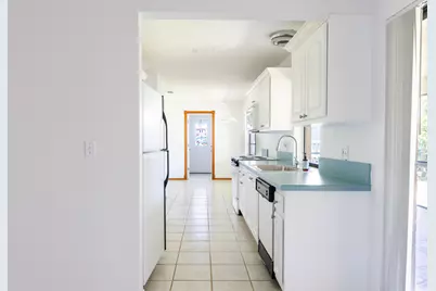 2698 SW 14th Court, Deerfield Beach, FL 33442 - Photo 8
