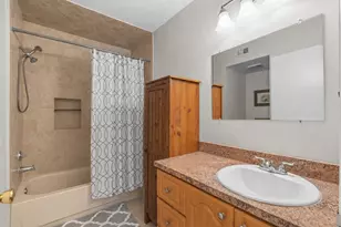 2361 NW 33rd St, Oakland Park, FL 33309 - Photo 12