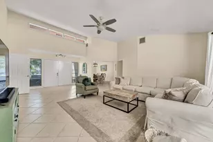 88 PineHill Trail E, Tequesta, FL 33469 - Photo 8
