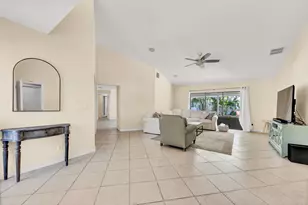 88 PineHill Trail E, Tequesta, FL 33469 - Photo 6