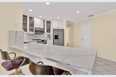 88 Pinehill Trail E, Tequesta, FL 33469 - Photo 10