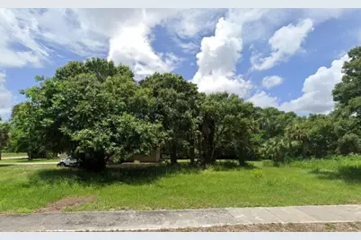423 N 19th N Street, Fort Pierce, FL 34950 - Photo 2