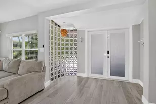 615 NE 13th Ave, Fort Lauderdale, FL 33304 - Photo 6