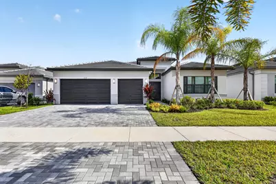 12132 SW Willowy Way, Port Saint Lucie, FL 34987 - Photo 4