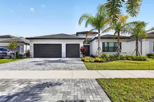 12132 SW Willowy Wy, Port Saint Lucie, FL 34987 - Photo 4