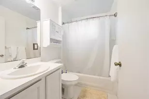 2606 Bedford Mews Dr, Wellington, FL 33414 - Photo 16
