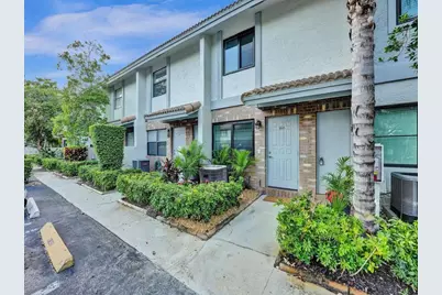 9845 Riverside Drive #8-28, Coral Springs, FL 33071 - Photo 2