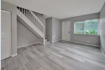 9845 Riverside Drive #8-28, Coral Springs, FL 33071 - Photo 4