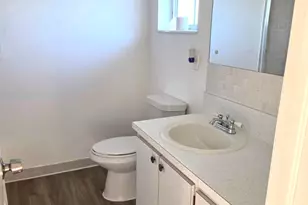 2965 Ashley Dr W, West Palm Beach, FL 33415 - Photo 10