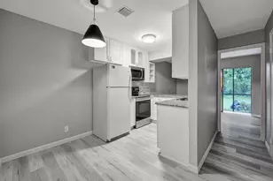 9845 Riverside Dr, Coral Springs, FL 33071 - Photo 12