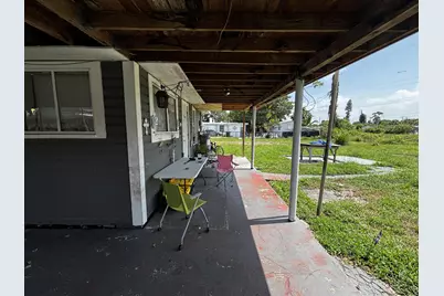 301 Fleming Avenue, Greenacres, FL 33463 - Photo 6
